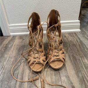 Nude Strappy sandal